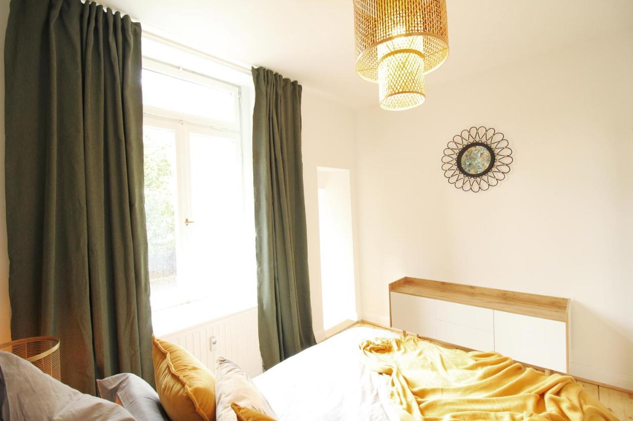 Secret Hideaways Tropical Feeling Mit 2 Schlafzimmer Nahe City L Messe L Flughafen L Hbf Duisburgo Esterno foto